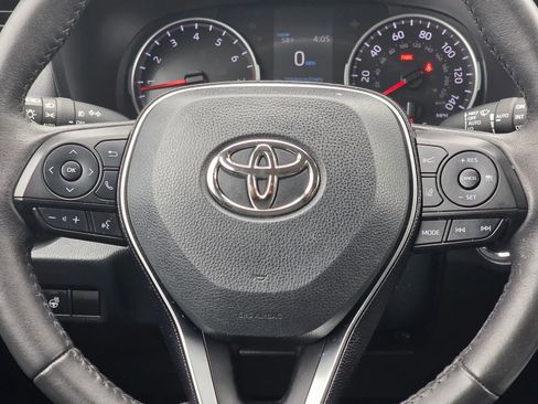 Used 2021 Toyota RAV4 XLE w/ XLE Grade Weather Package image 16