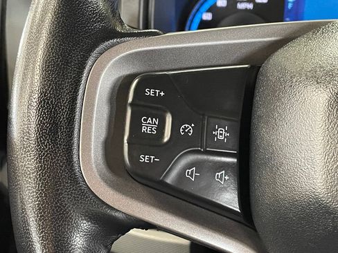 Used 2023 Ford Bronco Big Bend w/ Sasquatch Package AWD/4WD image 28