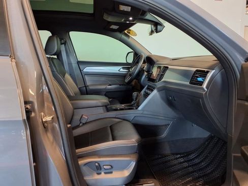 Used 2021 Volkswagen Atlas Cross Sport SEL w/ Cross Sport MDO Package image 13