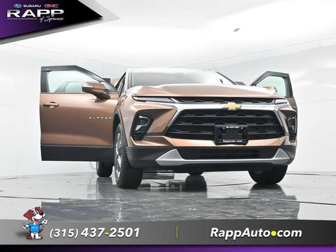 Used 2023 Chevrolet Blazer LT AWD/4WD image 29