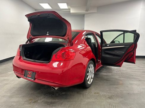 Used 2013 INFINITI G37 4dr x AWD w/ Premium Pkg image 23