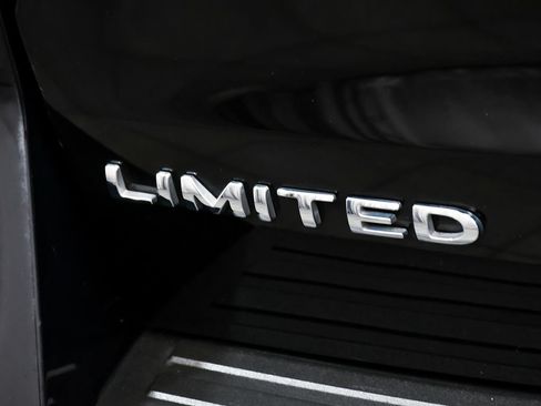 Used 2023 Ford Expedition Limited AWD/4WD image 91