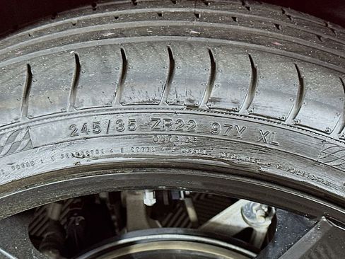 Used 2018 GMC Terrain Denali w/ Advanced Safety Package image 31