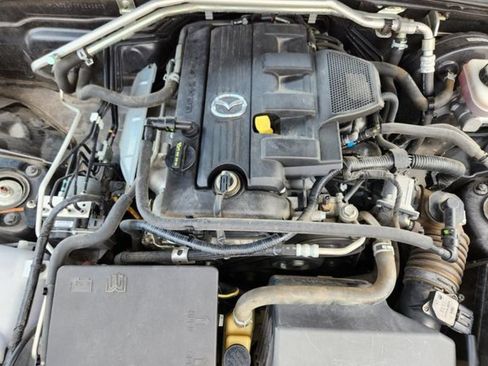 Used 2015 MAZDA MX-5 Miata Sport RWD image 33