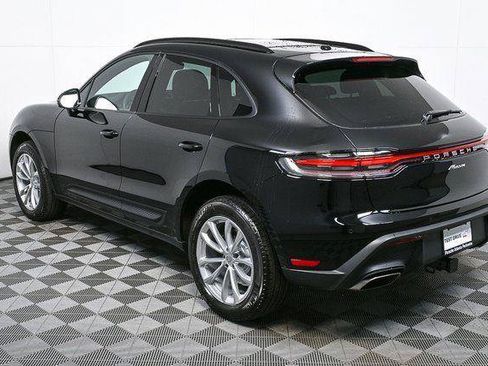 Certified 2026 Porsche Macan Turbo AWD/4WD image 3