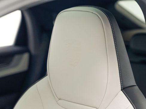 New 2026 Porsche Cayenne E-Hybrid Coupe image 19