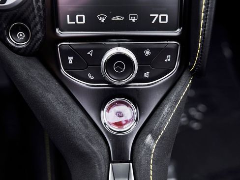 Used 2021 McLaren 720S Luxury RWD image 61