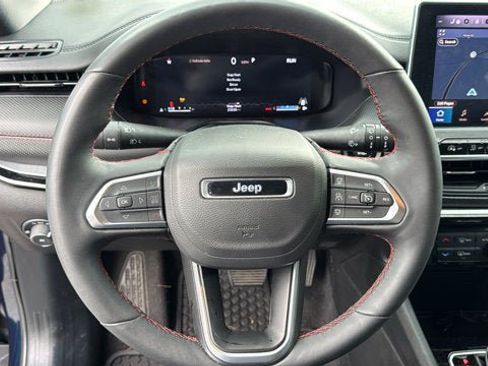 Used 2024 Jeep Compass Trailhawk w/ Trailhawk Elite Group AWD/4WD image 15