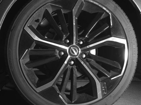 Used 2025 Nissan Altima 2.5 SR image 14