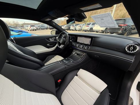 Used 2022 Mercedes-Benz E 450 4MATIC Coupe image 22