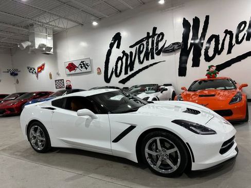 Used 2014 Chevrolet Corvette Stingray Coupe w/ 2LT Preferred Equipment Group image 27