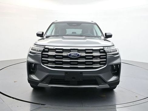 New 2026 Ford Explorer Active AWD/4WD image 2