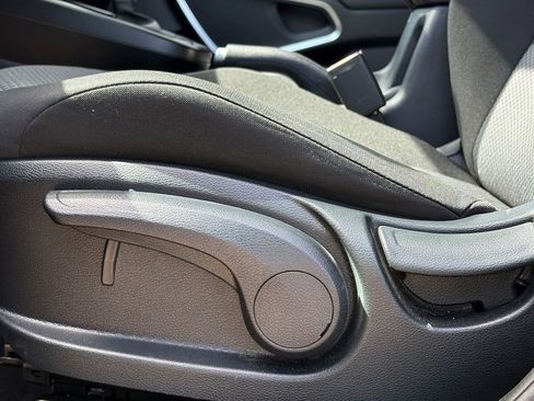 Used 2024 Kia Soul LX w/ Option Group 015 image 12