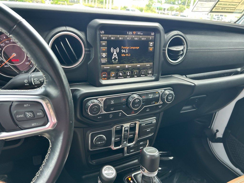 Used 2022 Jeep Gladiator Overland AWD/4WD image 29