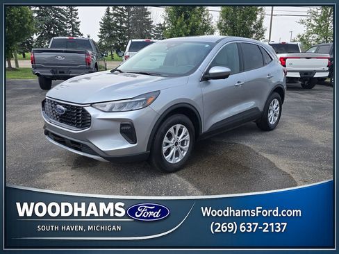 Certified 2023 Ford Escape Active w/ Tech Pack #2 AWD/4WD image 1