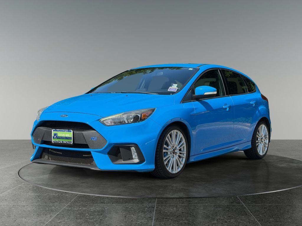 Used 2017 Ford Focus RS AWD/4WD image 3