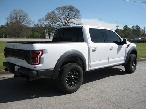 Used 2018 Ford F150 Raptor w/ Equipment Group 802A Luxury image 7