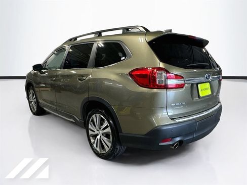Used 2022 Subaru Ascent Limited w/ Technology Package AWD/4WD image 7