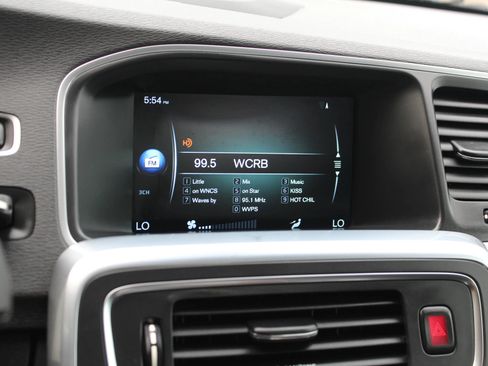 Used 2017 Volvo S60 T5 Inscription Platinum AWD/4WD image 32