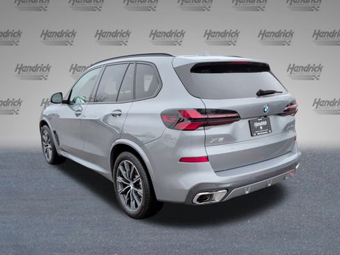 Used 2025 BMW X5 xDrive40i image 9