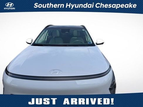 Used 2024 Hyundai Kona Limited AWD/4WD image 1