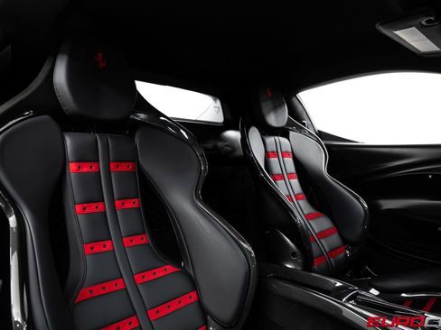 Used 2022 Ferrari 296 GTB RWD image 41