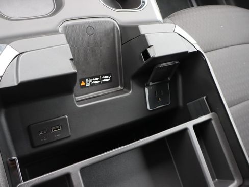 New 2026 Chevrolet Silverado 1500 LT w/ LPO, Dark Essentials Package AWD/4WD image 14