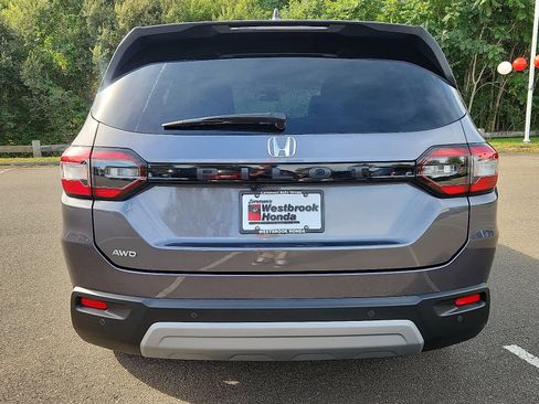 Certified 2025 Honda Pilot EX-L image 6