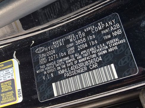 Certified 2024 Hyundai Elantra SE image 27