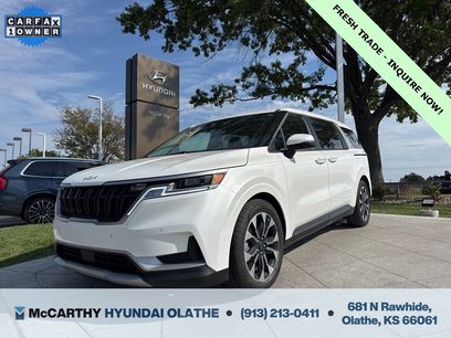 Used 2024 Kia Carnival EX