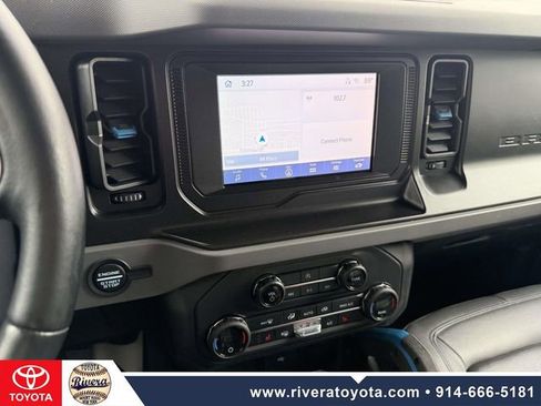 Used 2021 Ford Bronco Black Diamond AWD/4WD image 21