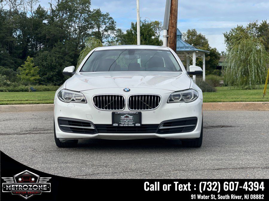 Used 2014 BMW 535i xDrive Sedan AWD/4WD image 3