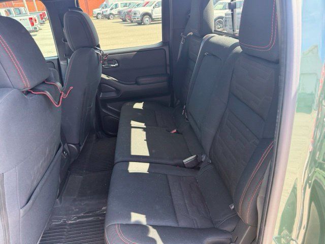 Used 2022 Nissan Frontier PRO-4X AWD/4WD image 20