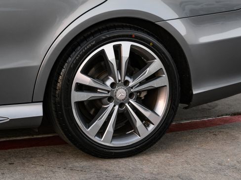 Used 2015 Mercedes-Benz E 350 E 350 w/ Premium 1 Package image 50