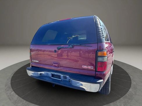 Used 2005 GMC Yukon SLT w/ SLT Preferred Equipment Group image 6