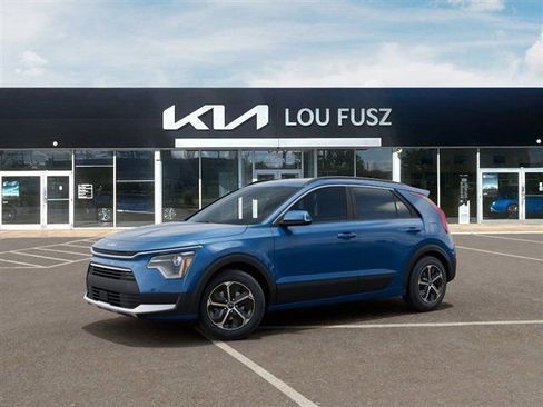 New 2026 Kia Niro EX FWD image 3