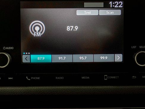Used 2024 Honda Civic Sport image 25