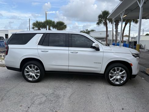 Used 2024 Chevrolet Tahoe High Country w/ Advanced Technology Package AWD/4WD image 8