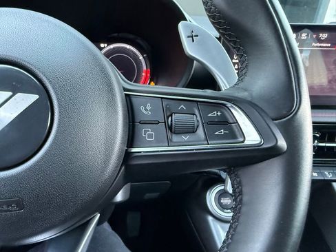 Used 2024 Dodge Hornet R/T Plus w/ Tech Pack Plus w/o Parking image 15