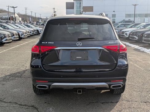 Used 2020 Mercedes-Benz GLE 350 4MATIC image 3