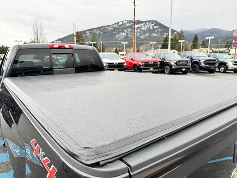 Used 2015 Chevrolet Silverado 2500 LTZ w/ LTZ Plus Package image 41