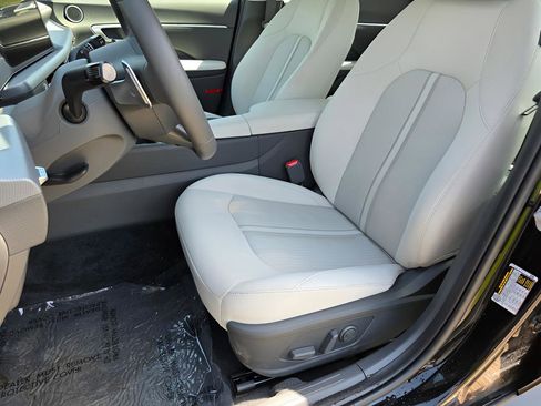 New 2026 Hyundai Sonata SEL FWD image 13