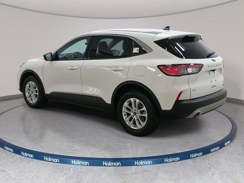 Used 2022 Ford Escape SE w/ Cold Weather Package image 8