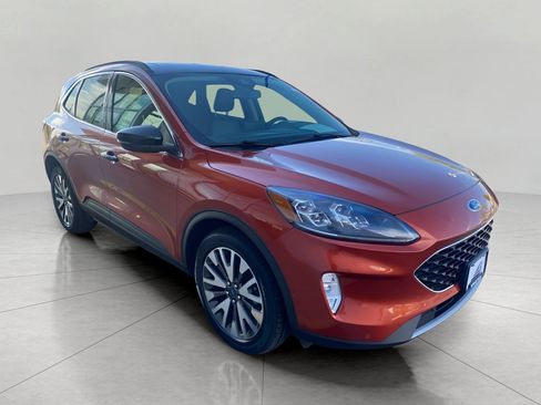 Used 2020 Ford Escape Titanium AWD/4WD image 1