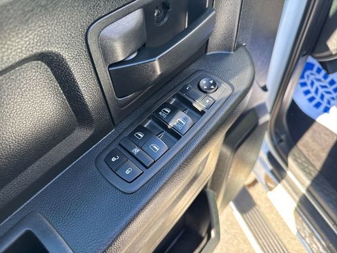 Used 2018 RAM 1500 Express w/ Express Value Package image 24