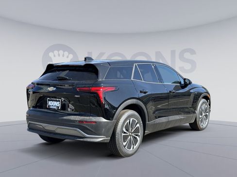 New 2025 Chevrolet Blazer EV LT image 7