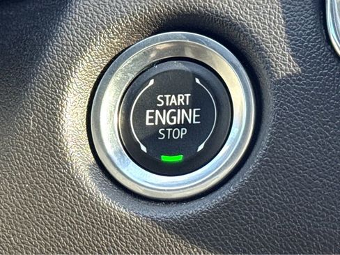 Used 2024 Chevrolet Colorado Trail Boss image 18