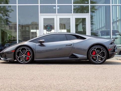 Used 2020 Lamborghini Huracan EVO AWD/4WD image 7