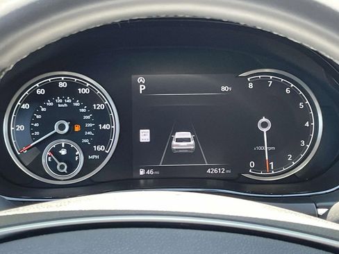 Used 2025 Genesis GV70 2.5T AWD/4WD image 19