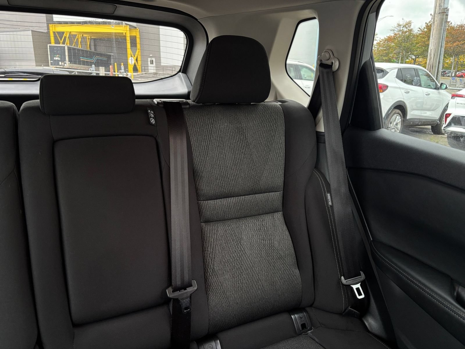 Used 2026 Nissan Rogue SV FWD image 36